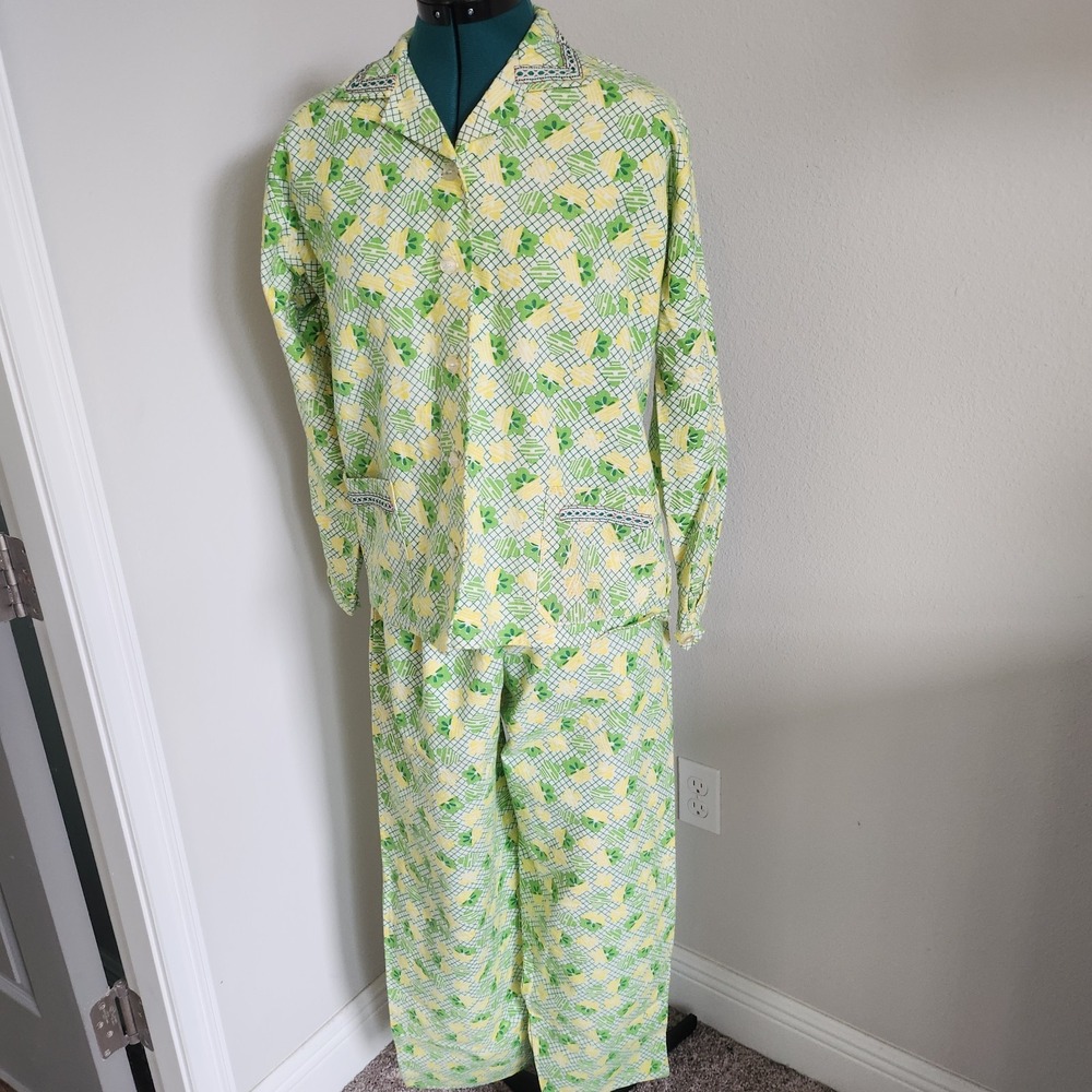 Handmade Pajamas Lounger Women Medium Multicolor Floral Button Drawstring Set